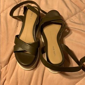 Gianni Bini platform